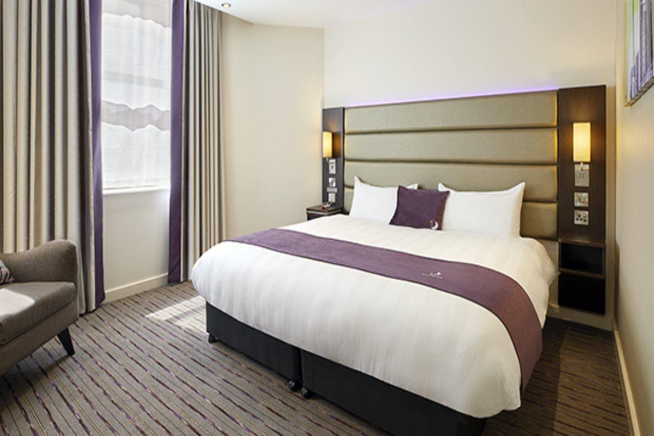 Premier Inn Watford - Croxley Green Ngoại thất bức ảnh