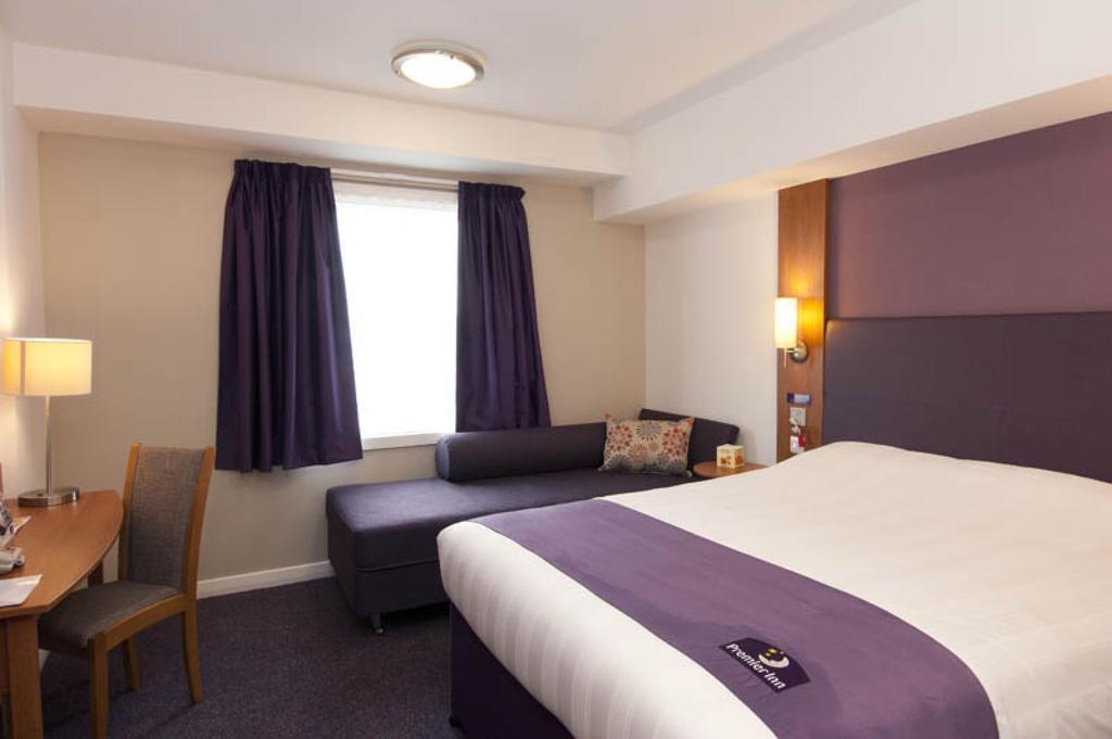 Premier Inn Watford - Croxley Green Ngoại thất bức ảnh